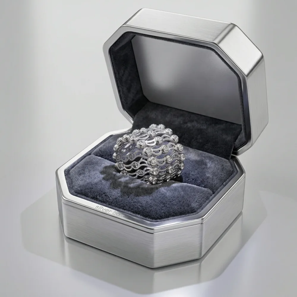Regina Jewelry silver ring in gift box